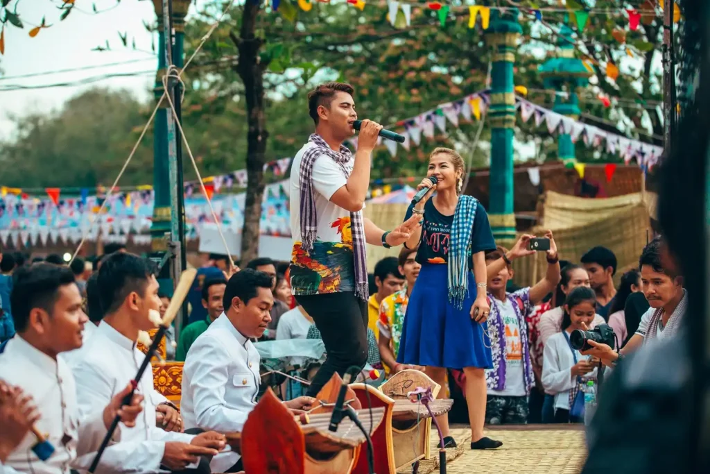 Art in Festivals and Cultural Events in bugis