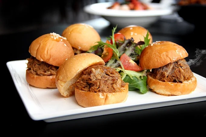 Hood Bar And Café bugis