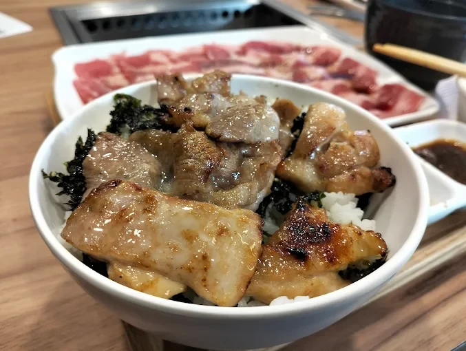 All-You-Can-Eat Buffet bugis