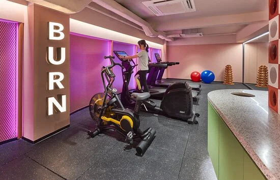 Common Facilities You’ll Find in Bugis Gyms​