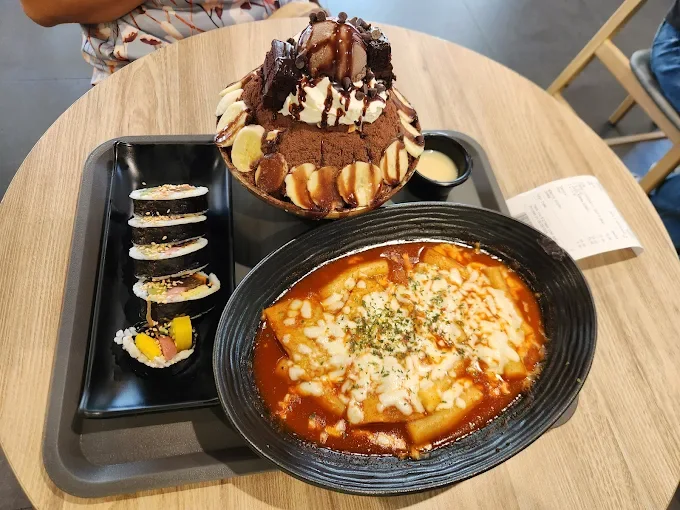 Lunch Set & Value Deals​