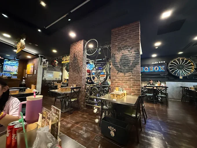 The Brand & the Bugis Outlet​