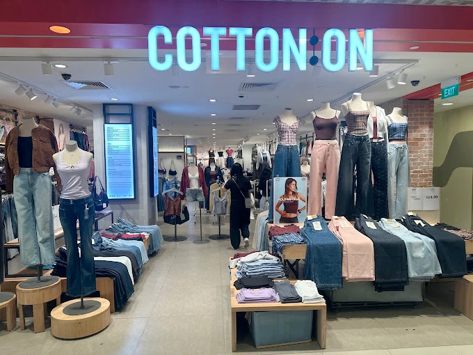 Store Hours & Best Time to Visit​