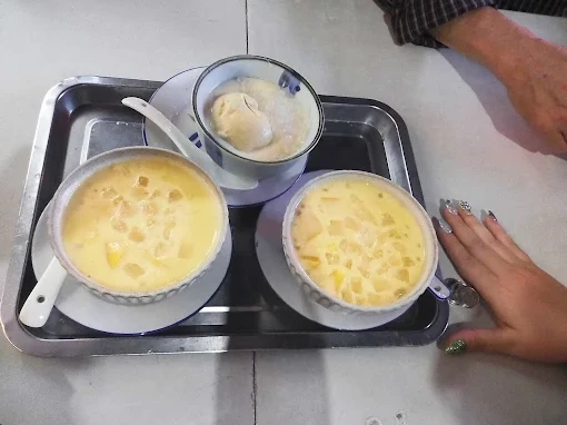 The Ah Chew Desserts Experience​