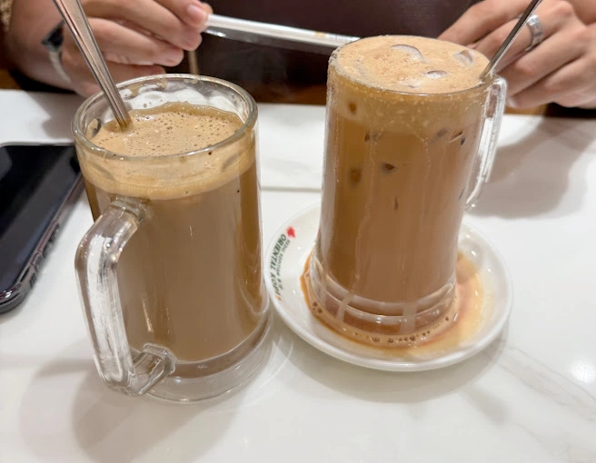 Signature Drinks & Kopi​