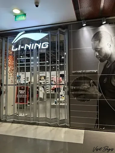 Li-Ning, Bugis+ sports shop in Bugis