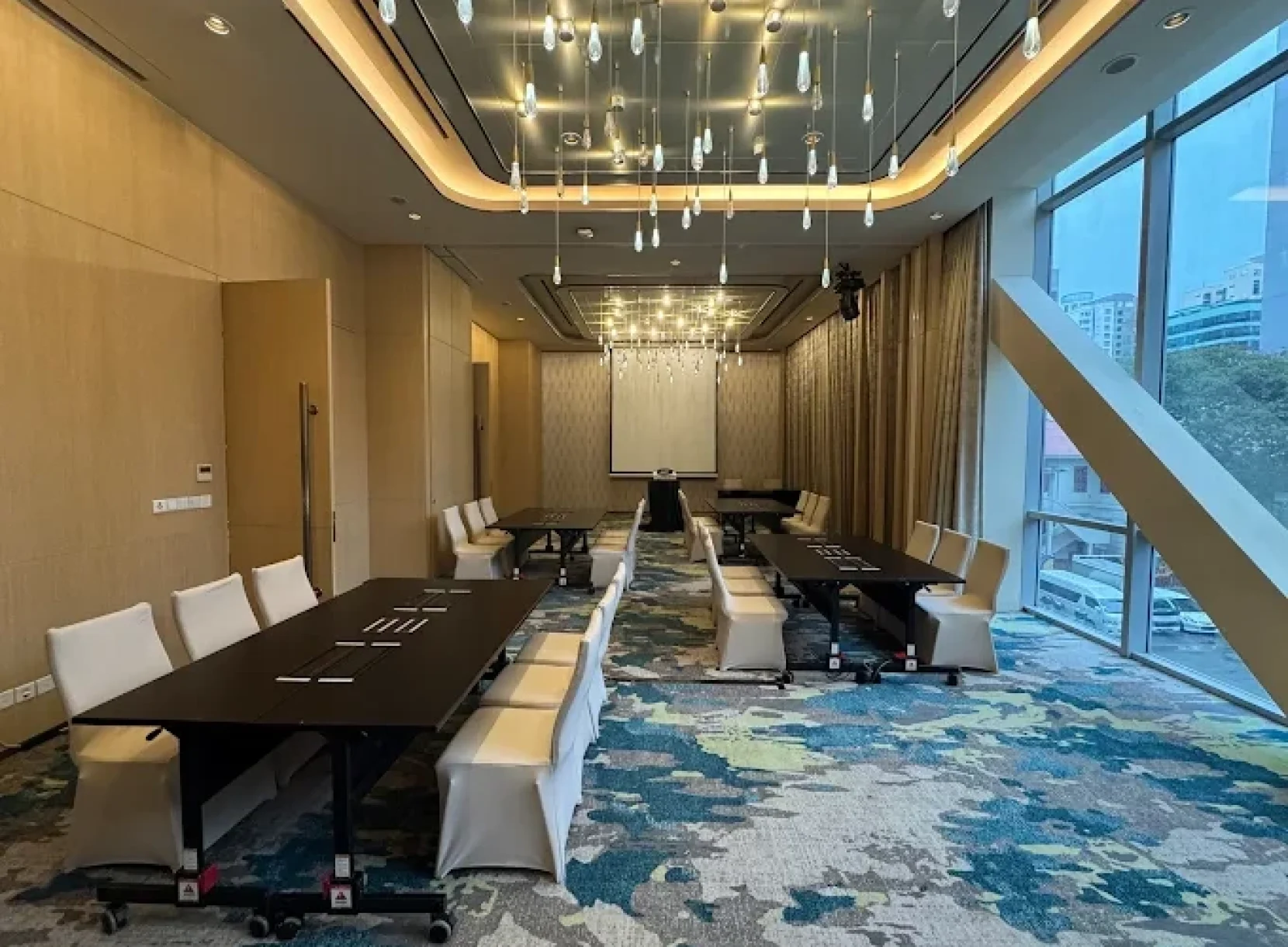 Mercure hotal Singapore Bugis